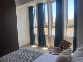 Phaedrus Living Hoopoe Residencies 205
